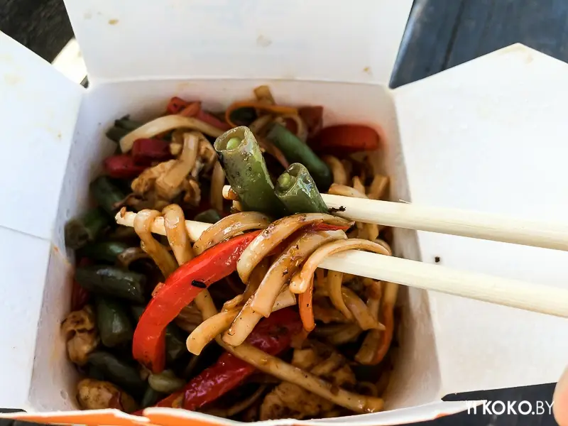 Заведения: Доставка китайской еды «WOK (Вок)» — когда коробка с лапшой действительно большая, но толку мало!