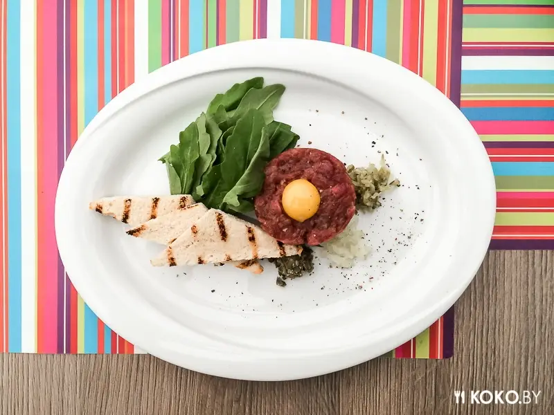 Заведения: Кафе-бар «Фрески» — отличная кухня, более-менее вменяемые цены и невнимательный персонал