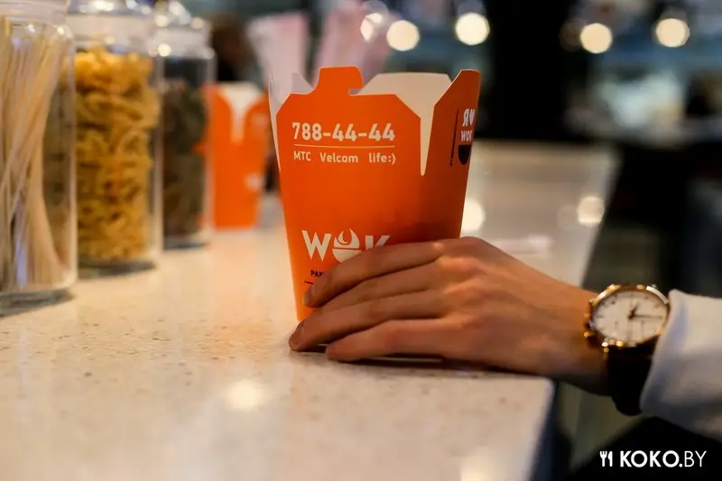 Заведения: Доставка китайской еды «WOK (Вок)» — когда коробка с лапшой действительно большая, но толку мало!