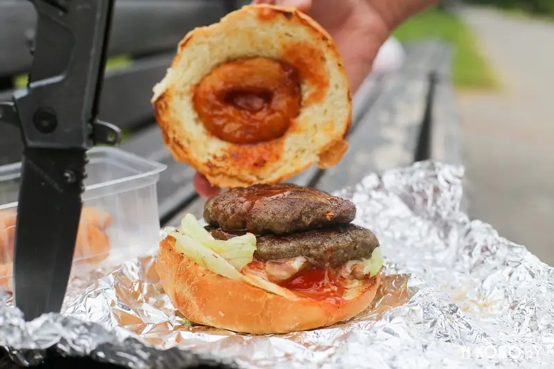 Заведения: «Dodo Burger (Додо Бургер)» — бургеры на Комаровском рынке практически как дома