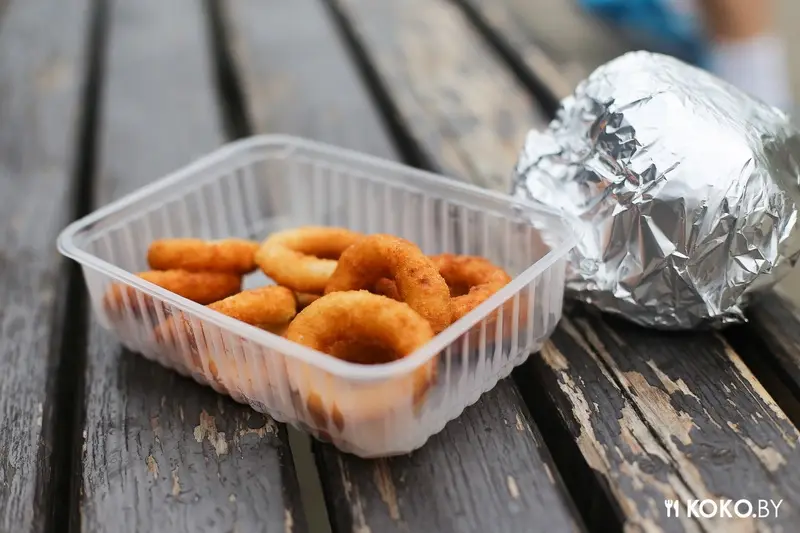 Заведения: «Dodo Burger (Додо Бургер)» — бургеры на Комаровском рынке практически как дома