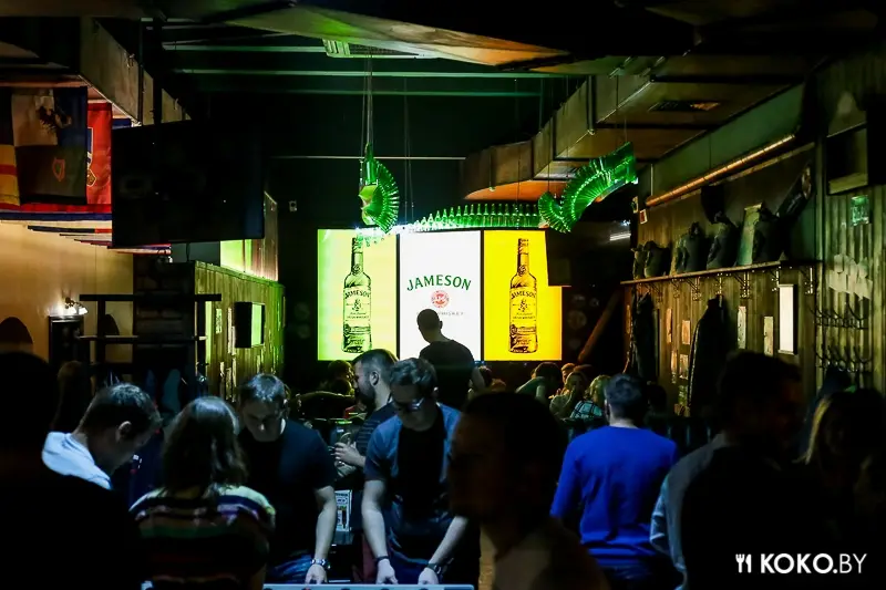Заведения: «Clever Irish Pub (Клевер Айриш Паб)» — похмельные бранчи и бесплатный кикер