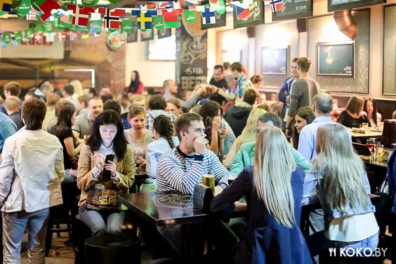 Заведения: «Clever Irish Pub (Клевер Айриш Паб)» — похмельные бранчи и бесплатный кикер