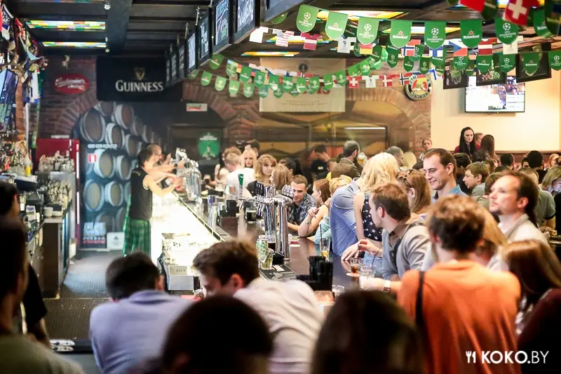 Заведения: «Clever Irish Pub (Клевер Айриш Паб)» — похмельные бранчи и бесплатный кикер