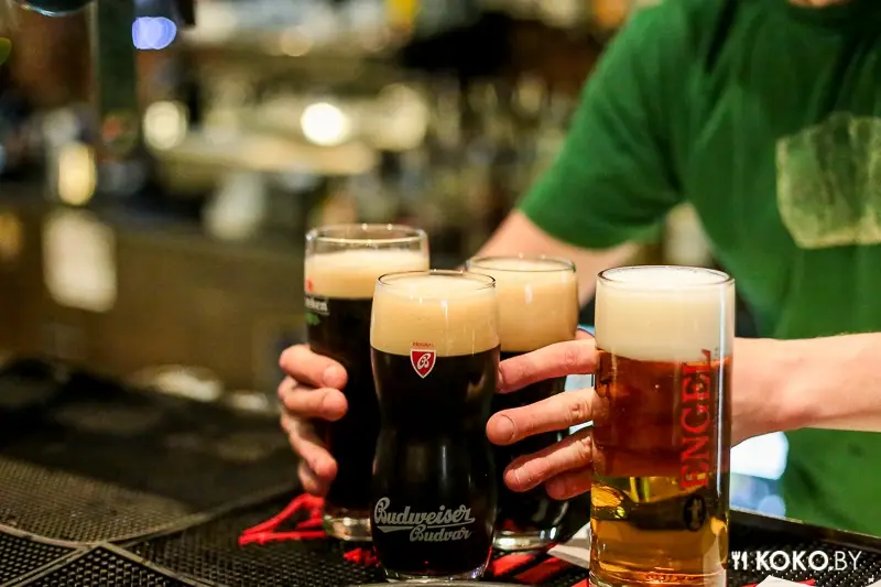 Заведения: «Clever Irish Pub (Клевер Айриш Паб)» — похмельные бранчи и бесплатный кикер