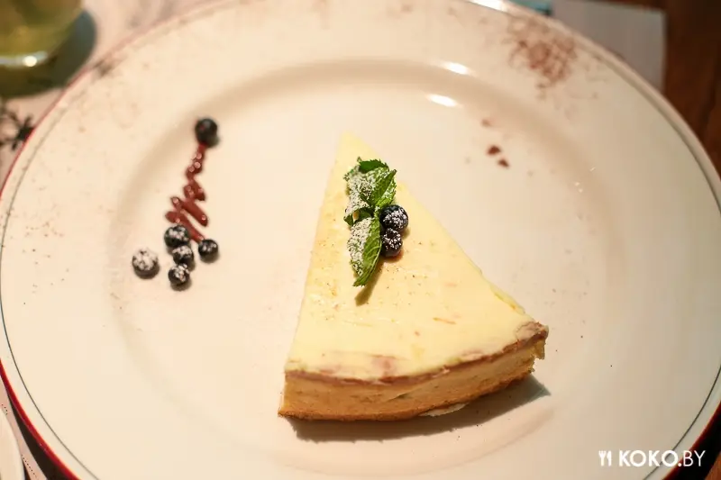 Заведения: Только вино, только мясо: новый,  стейк-хаус «YARD» в Советском районе