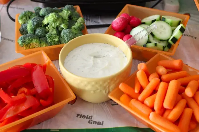 FoodHack: Пять полезных вариантов закусок к ночному ЧМ по футболу в Бразилии