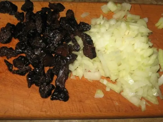 Птица: ФОТО РЕЦЕПТ: Куриные рулеты с черносливом и печенью