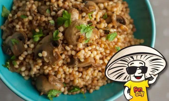 Рецепты: Экзотическая каша кус-кус с шампиньонами