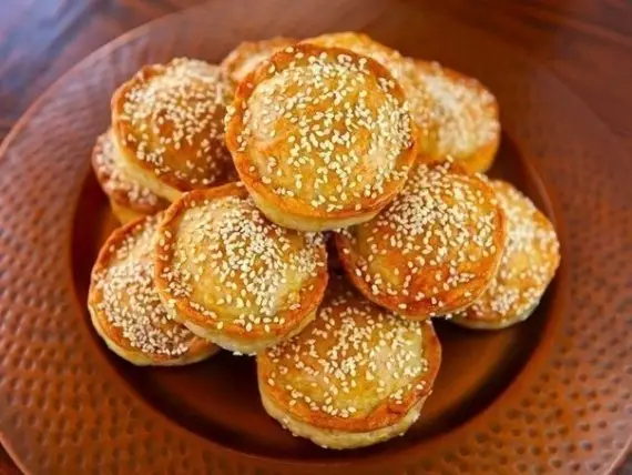 Выпечка: ФОТО РЕЦЕПТ: «Мини пирожки с мясом»