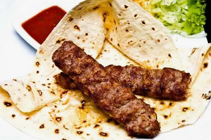 Новости: Какими аутентичными блюдами могут полакомиться фанаты футбола в Бразилии