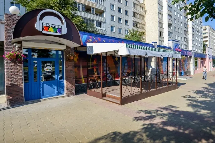 Заведения: Burger House – убийца МакДональдса и Гудиса еще одна сомнительная закусочная с домашними гамбургерами