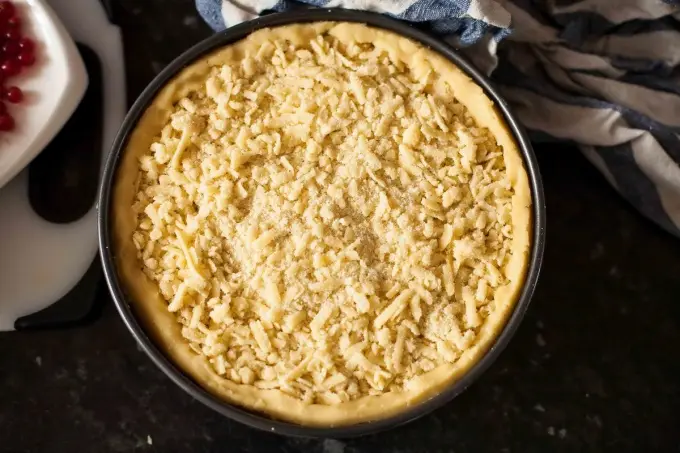 Рецепты: Тертый пирог, он же насыпной с начинкой на ваш вкус