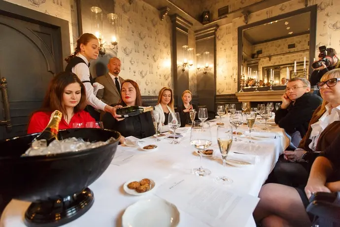 Минск посетил шеф-повар дома Mo?t & Chandon: «Пить шампанское с шоколадом уже не комильфо»