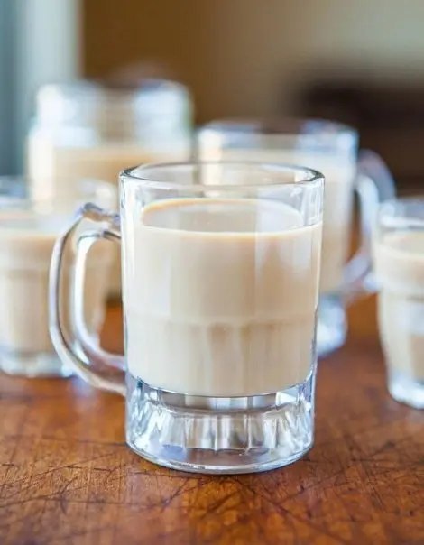 Напитки: Домашний ирландский сливочный ликёр Baileys