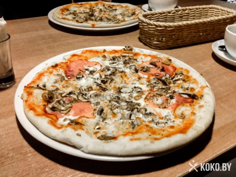 Заведения: Кафе «Pizza Smile (Пицца Смайл)» в Просторе — разнообразное меню и сытная пицца за 80 000