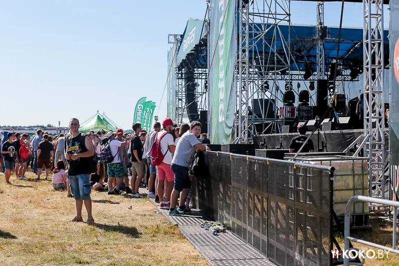 Фотоотчеты: Жара, музыка, теплое пиво — GreenFest 2015 на Боровой