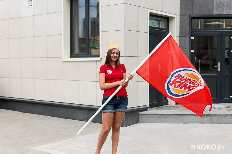 Заведения: Дикие очереди, Вопперы, безлимитная Pepsi — в Минске открылся первый ресторан «Burger King»