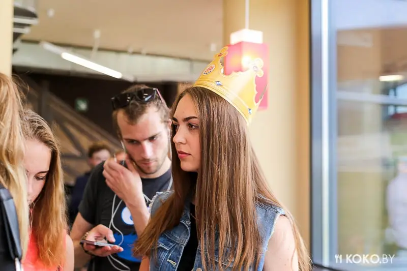Заведения: Дикие очереди, Вопперы, безлимитная Pepsi — в Минске открылся первый ресторан «Burger King»