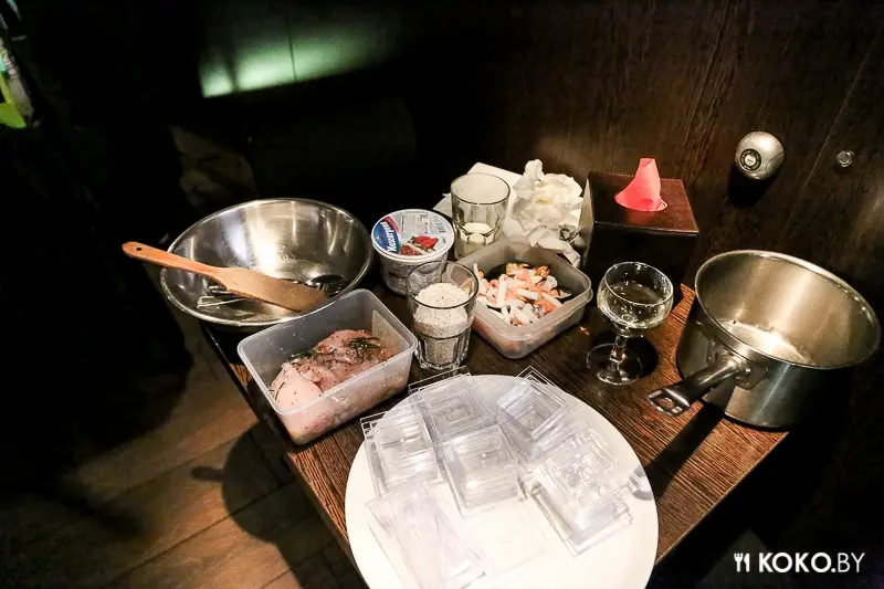 Фотоотчеты: Как готовят ризотто с морепродуктами и теплый салат с курицей в итальянском ресторане «Perfetto»