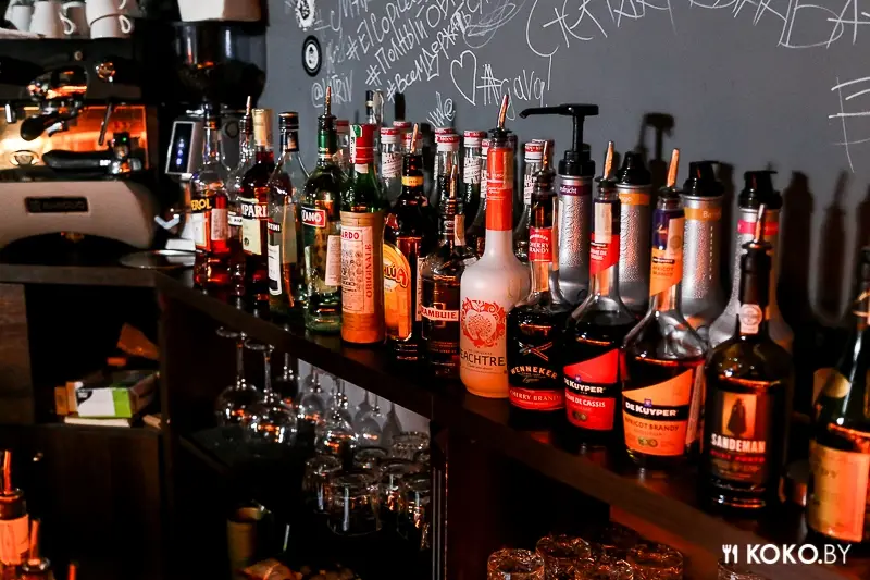 Заведения: «BarDuck (БарДак)» – коктейль бар на Гикало около Clever Irish Pub и Гвоздя