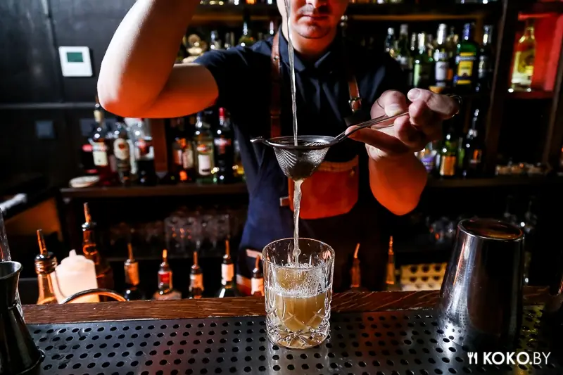 Заведения: «BarDuck (БарДак)» – коктейль бар на Гикало около Clever Irish Pub и Гвоздя