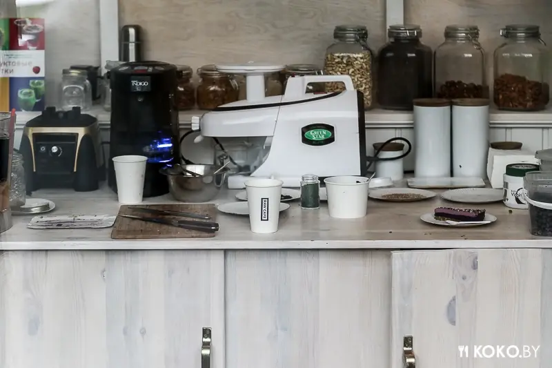 Заведения: «Raw Cafe» — пока единственное сыроедческое кафе в Минске формата take away