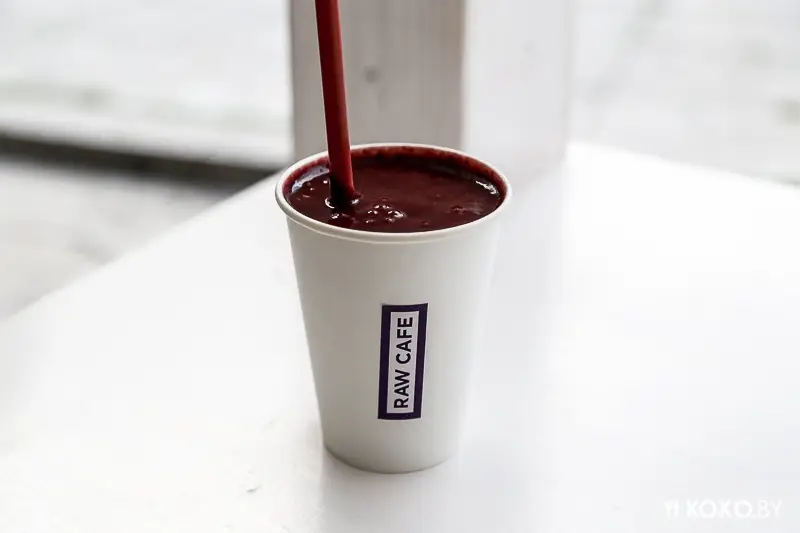 Заведения: «Raw Cafe» — пока единственное сыроедческое кафе в Минске формата take away