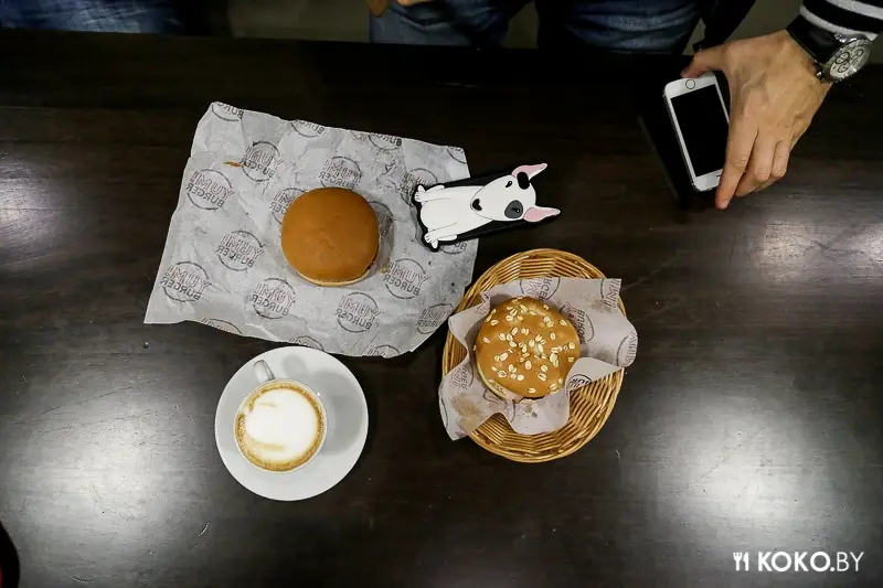 Минск: «YumBurger» оперативно переименовался в «Burger House» и сменил бургеры!