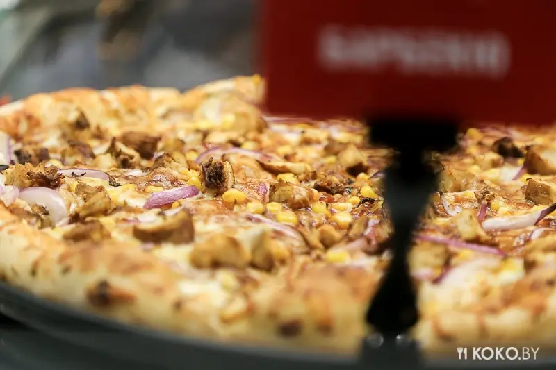 Заведения: Пиццерию «SBARRO» уже атакуют минчане. Репортаж с официального открытия