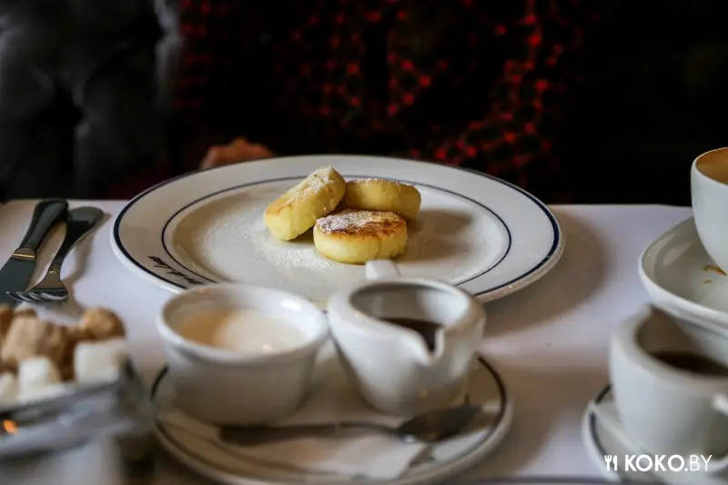 Заведения: На завтрак в кафе «Bistro de Luxe». Откуда такая нездоровая популярность?