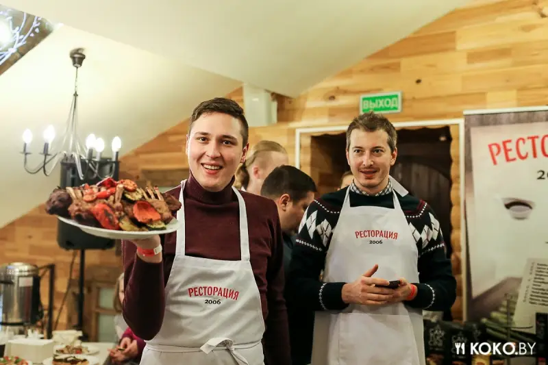Фотоотчеты: Веселье, мясо, блогеры. Как прошло открытие кулинарного сезона 2016