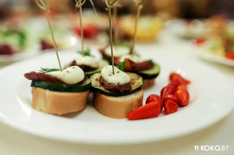 Фотоотчеты: Веселье, мясо, блогеры. Как прошло открытие кулинарного сезона 2016