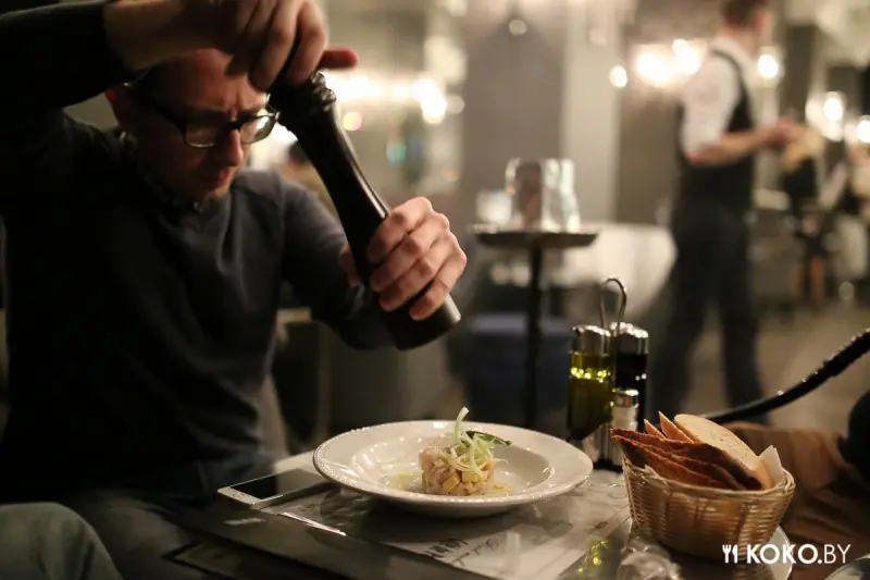 Заведения: Как вам кухня в элитном ресторане «Cafe de Paris»?