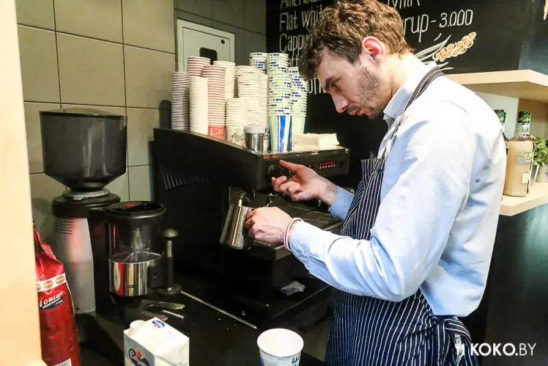 Заведения: В офисе компании ARTOX взяли и открыли кафе для своих