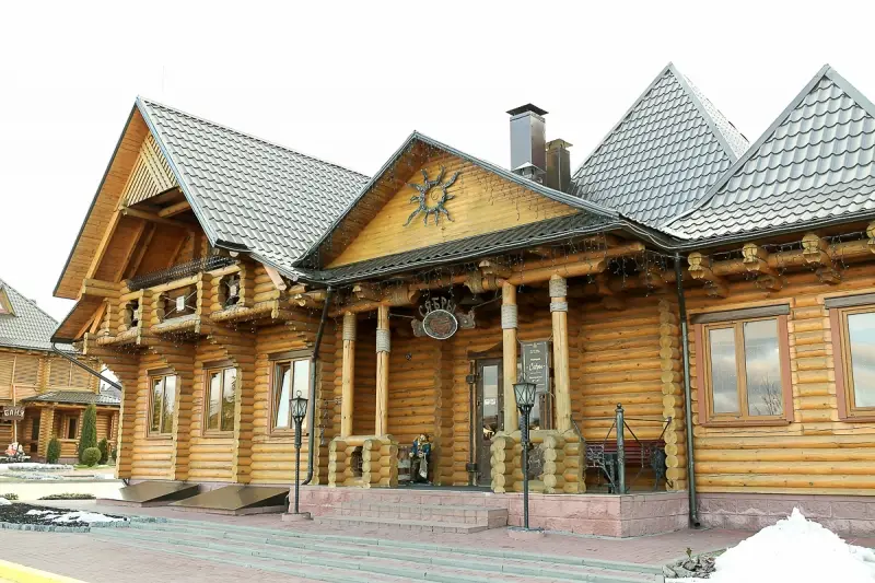 Заведения: В загородный комплекс «Сябры» на обед в охотничьем стиле под домашнюю хреновуху