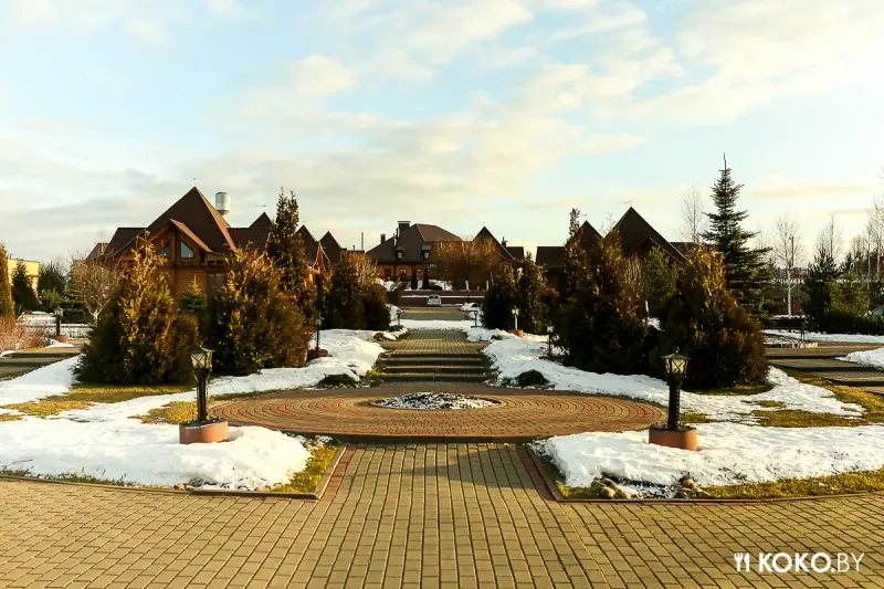 Заведения: В загородный комплекс «Сябры» на обед в охотничьем стиле под домашнюю хреновуху