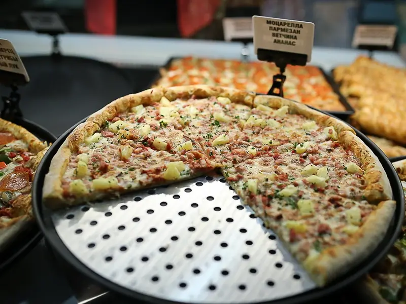 Минск: «SBARRO» открывает ресторан на Немиге и предлагает хорошую скидку на пиццу