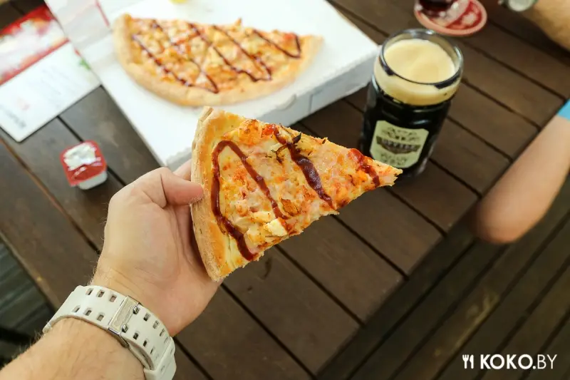 Заведения: Какая из американских пицц в Минске круче: Papa John's, Domino's или Sbarro