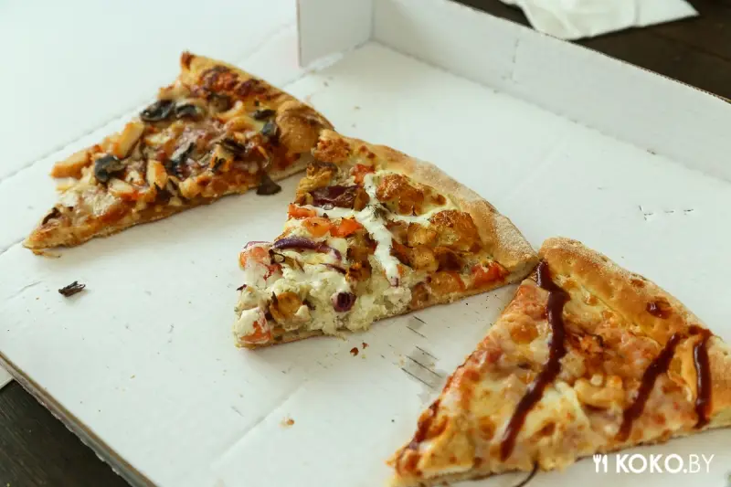 Заведения: Какая из американских пицц в Минске круче: Papa John's, Domino's или Sbarro