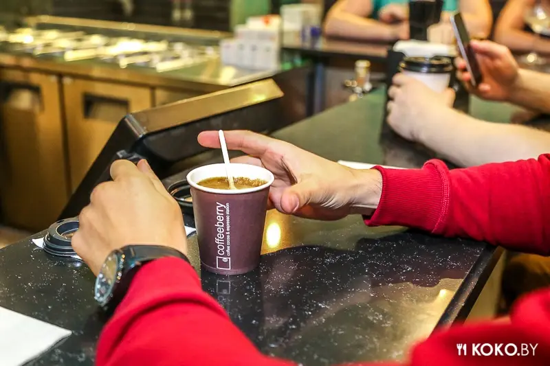 Минск: «CoffeeBerry» – первая кофейня с алкогольными коктейлями на Зыбицкой