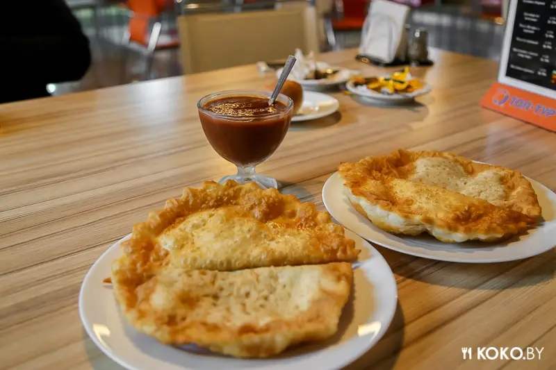 Заведения: Заманчивое предложение: охотимся на чебуреки с мясом за 1 рубль без регистрации и смс