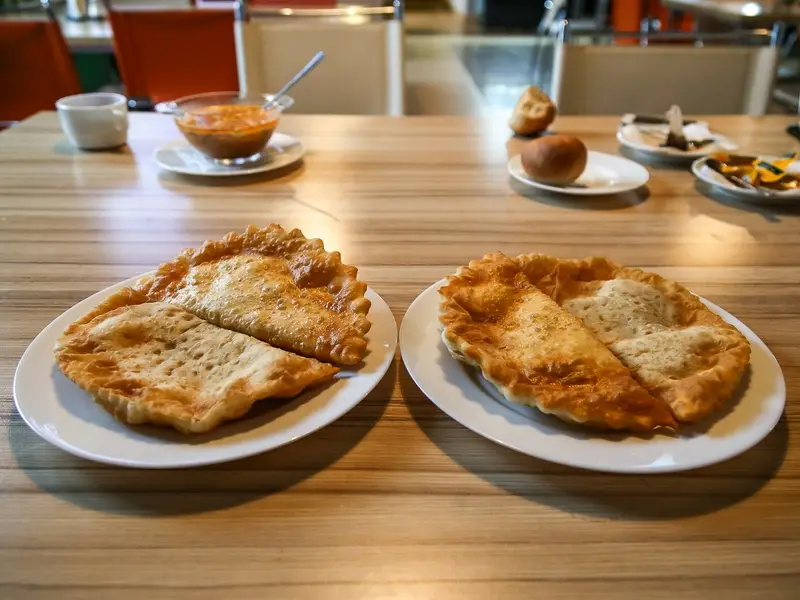 Заведения: Заманчивое предложение: охотимся на чебуреки с мясом за 1 рубль без регистрации и смс