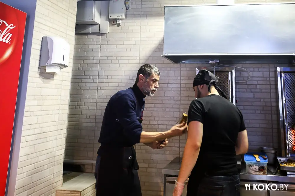 Минск: Бистро «Gyros Grill» с настоящей греческой шаурмой 24 часа в сутки