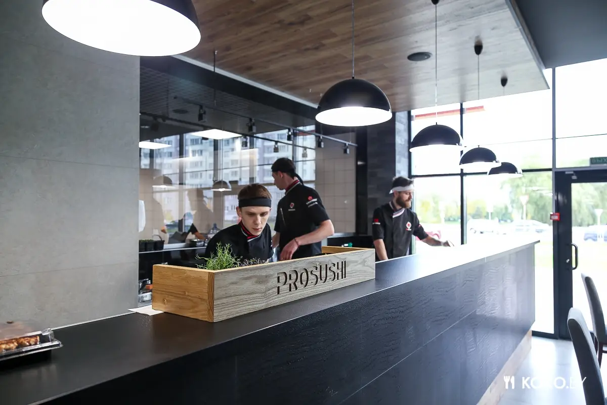 Минск: Новый суши-бар «Prosushi» откроется в крупном теннисном центре на Спортивной