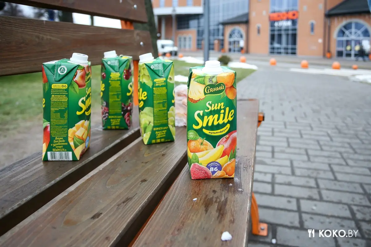 Фудхантинг: Тестим под сосиску в тесте сок «Sun Smile» белорусского производства с элементами витаминов