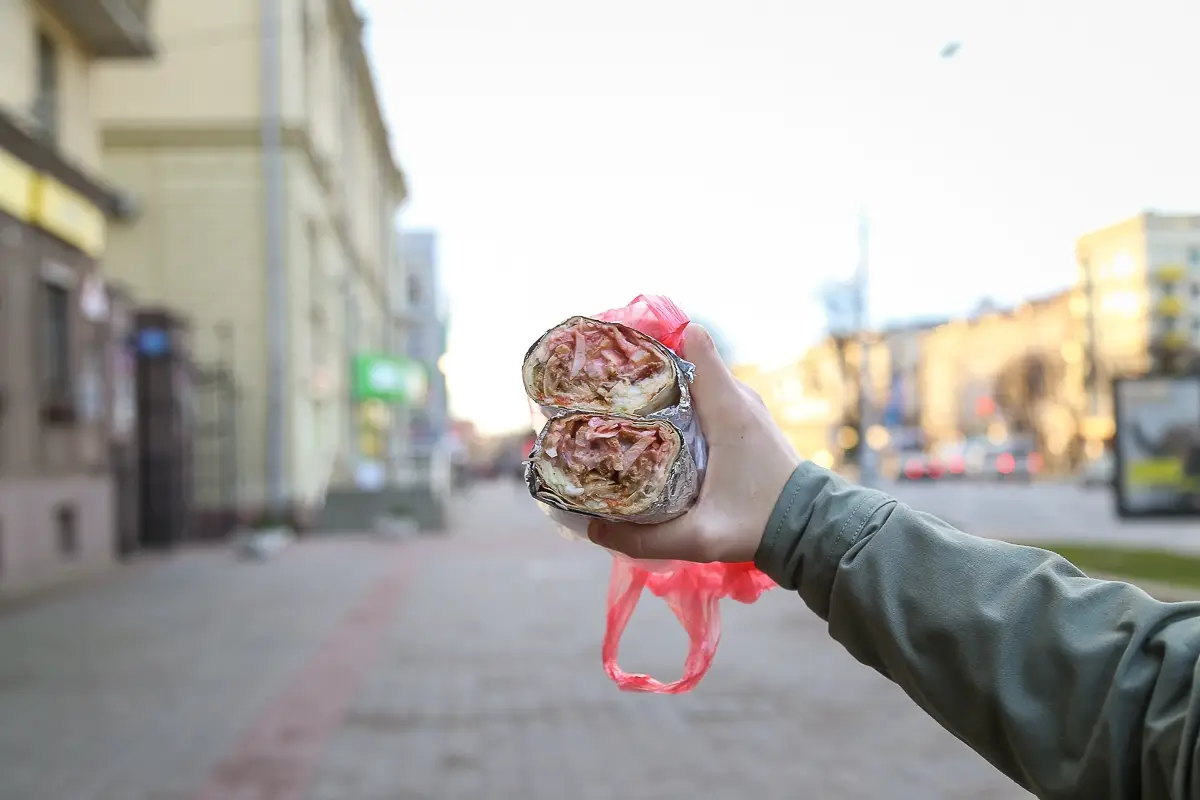 Заведения: Тестим за день семь новых точек с шаурмой, которые открылись в центре Минска за полгода