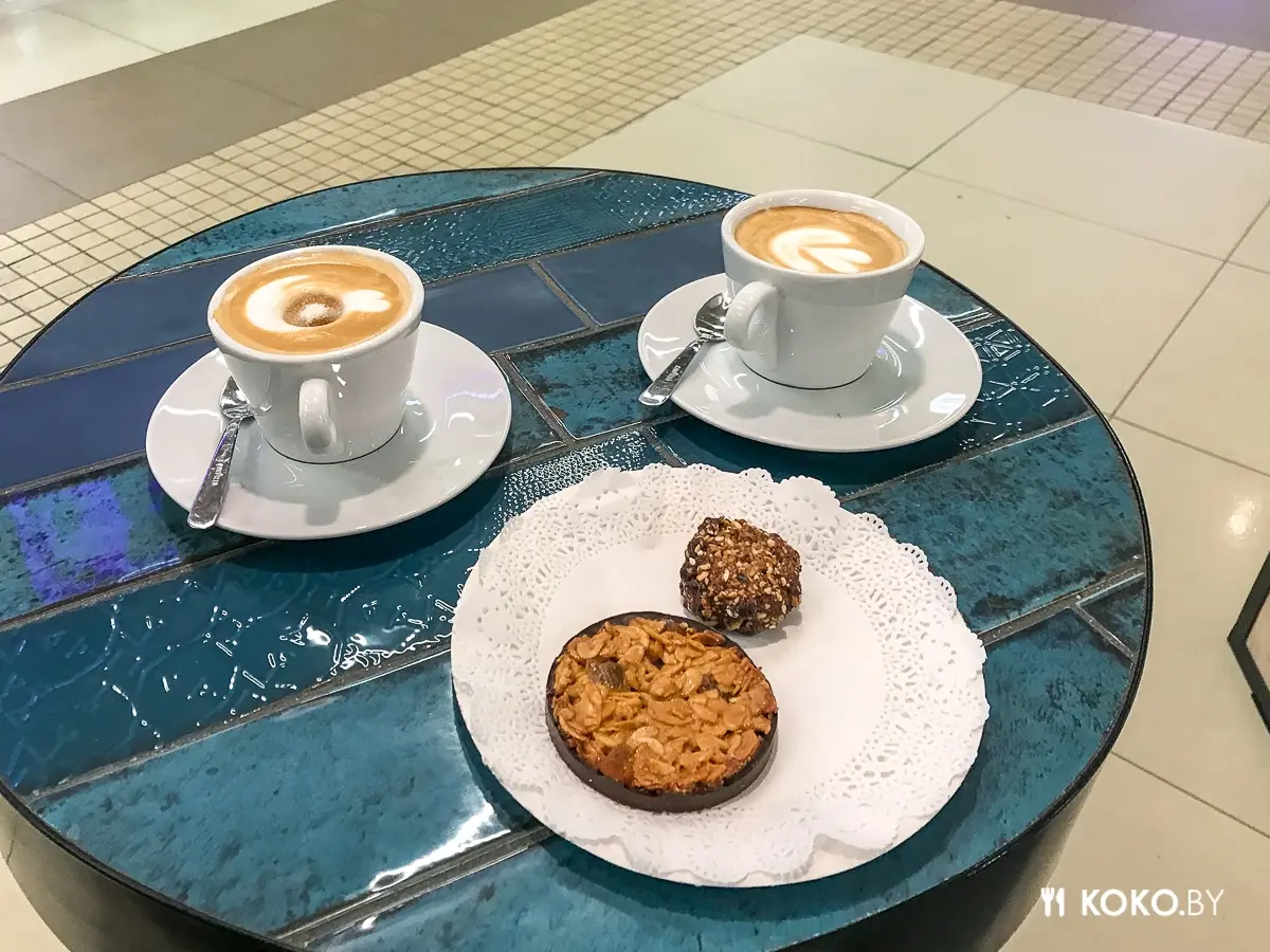 Заведения: Кофейня «Lavazza Club» откроется на втором этаже торгового центра «Корона Замок»