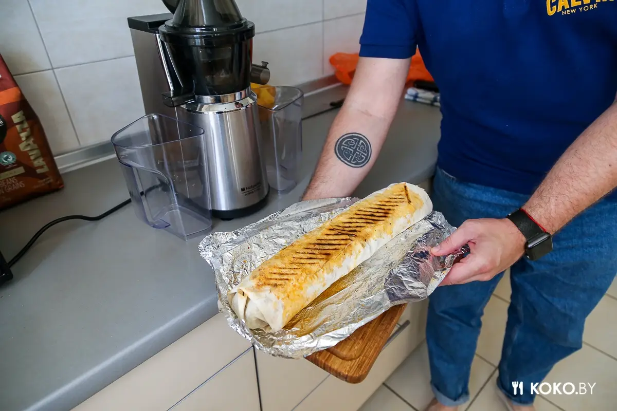 Фудхантинг: Что будет, если в соковыжималку опустить королевскую шаурму
