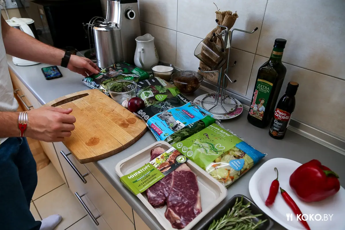 Фудхантинг: Готовим чисто мужской стейк-салат из постного мяса молодых бычков